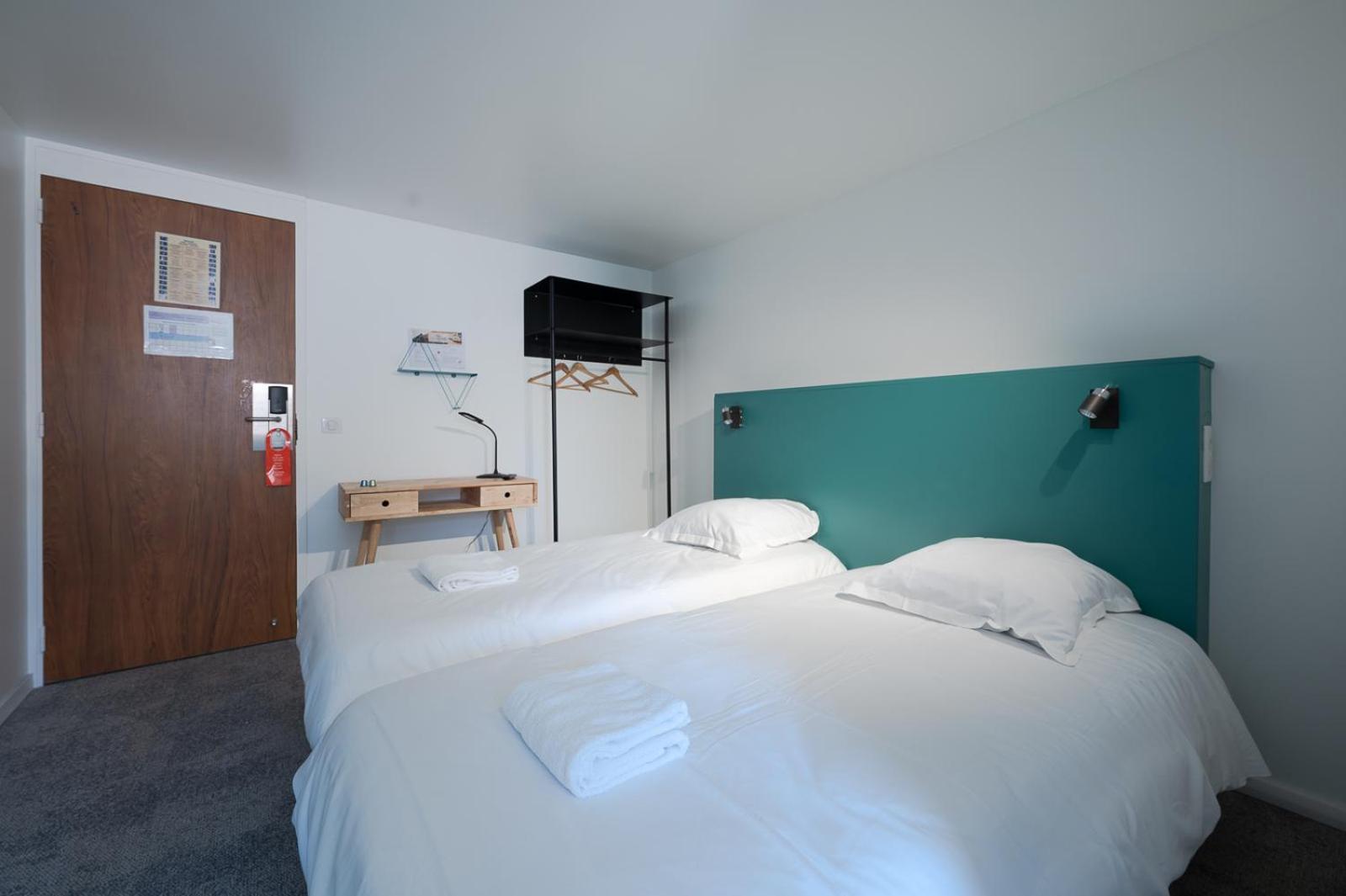 Les Chevaliers Des Balances Hotel Saint-Aubin  ภายนอก รูปภาพ