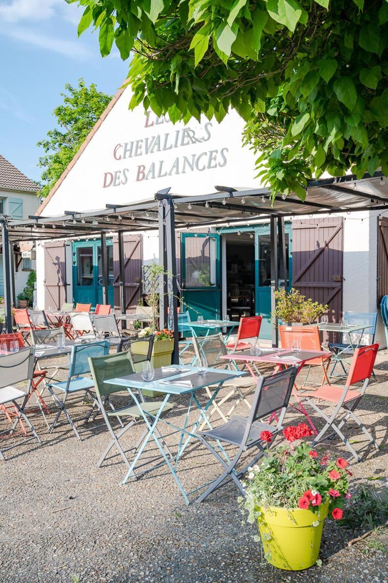 Les Chevaliers Des Balances Hotel Saint-Aubin  ภายนอก รูปภาพ